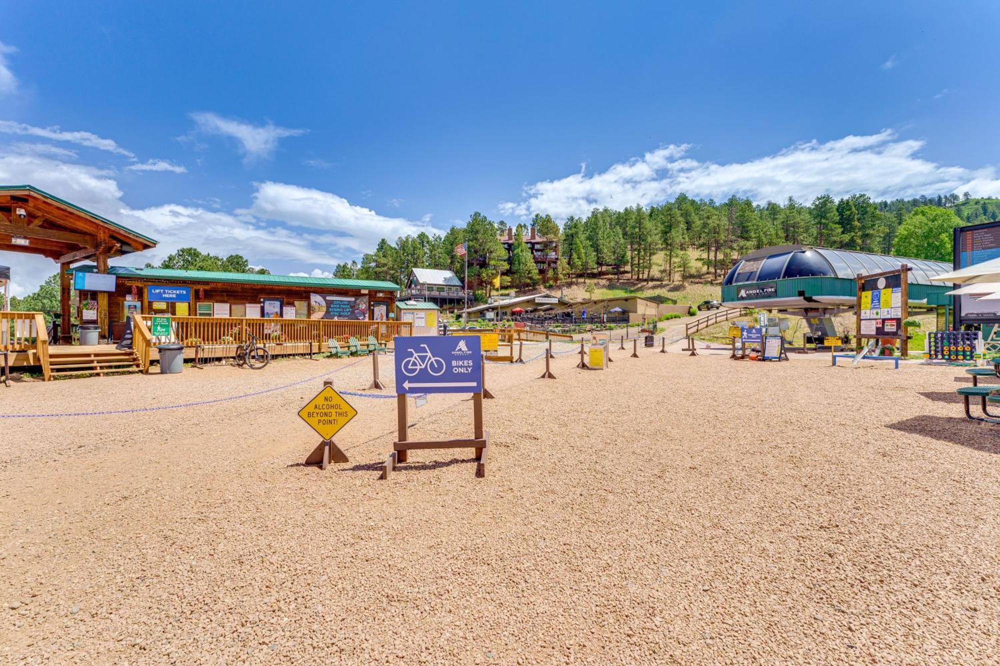 Angel Fire Mountain Condo Steps To Ski Resort! מראה חיצוני תמונה