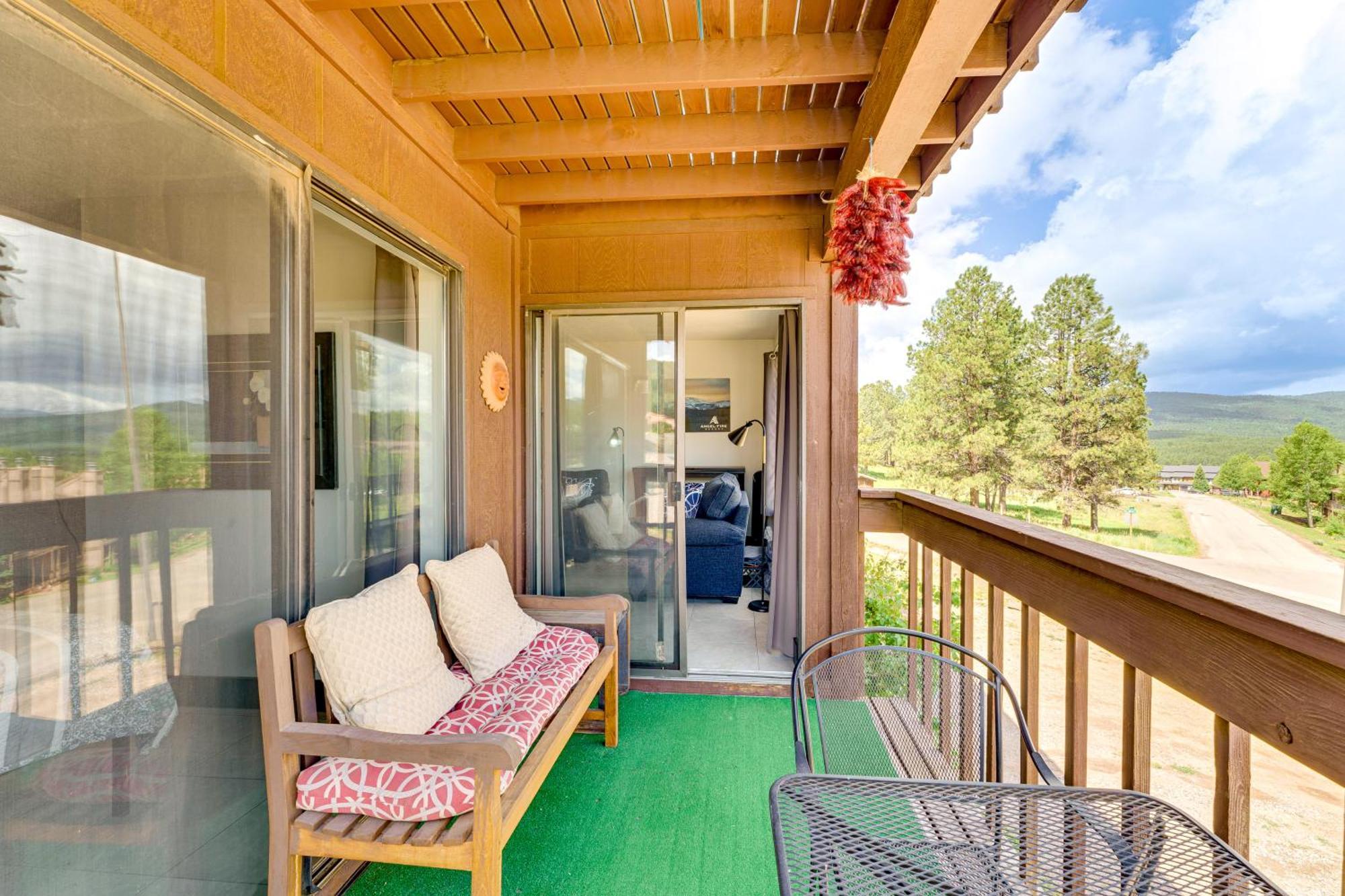 Angel Fire Mountain Condo Steps To Ski Resort! מראה חיצוני תמונה